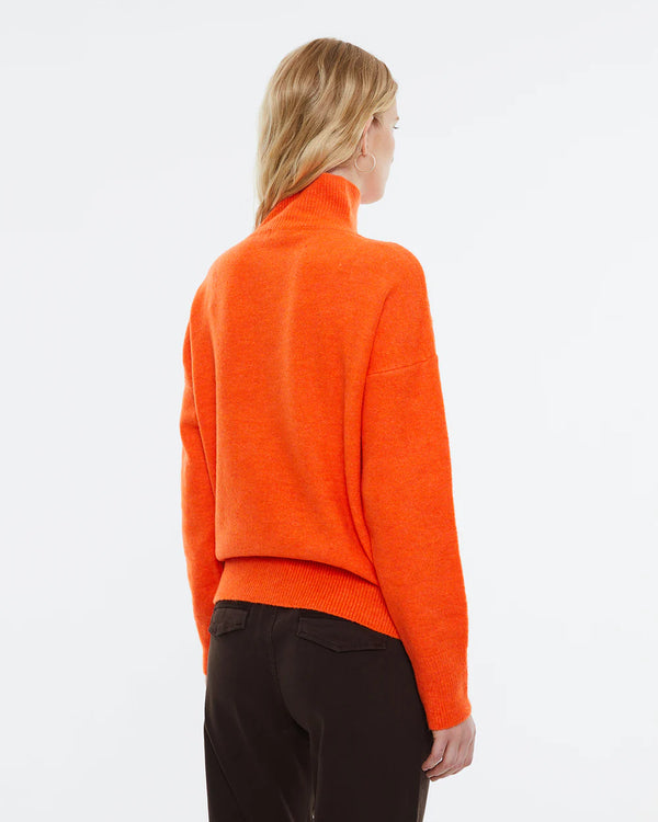 Andam - Womens Sweater