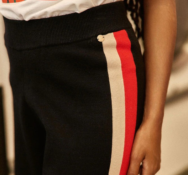 La Petite Etoile - MIKA knited pants in Black/Beige/Red