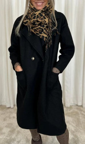 Marta du Chateau - Idalia coat in black