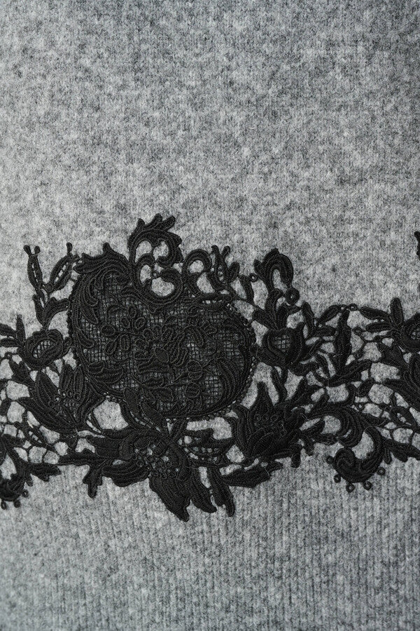 Joseph Ribkoff Relaxed Fit Floral Pullover- Grey/Black