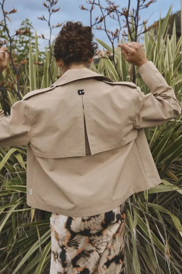 Le temps- Luvia Wilde Beige Jacket