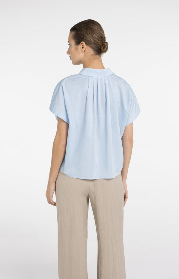 YAYA Sleeveless Blouse with Button Details - Light blue