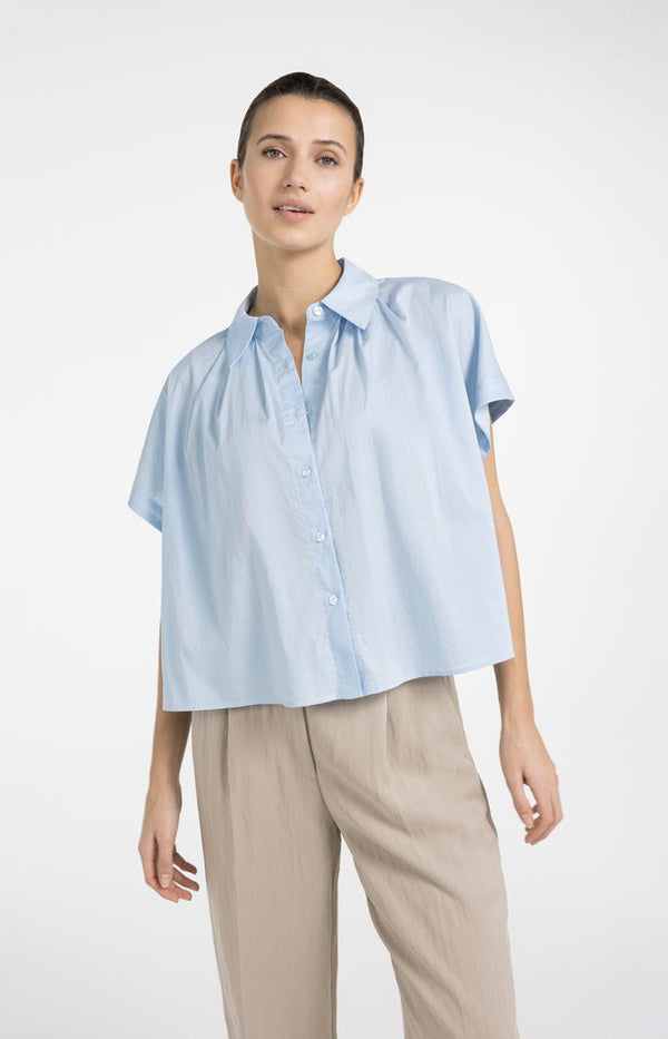 YAYA Sleeveless Blouse with Button Details - Light blue